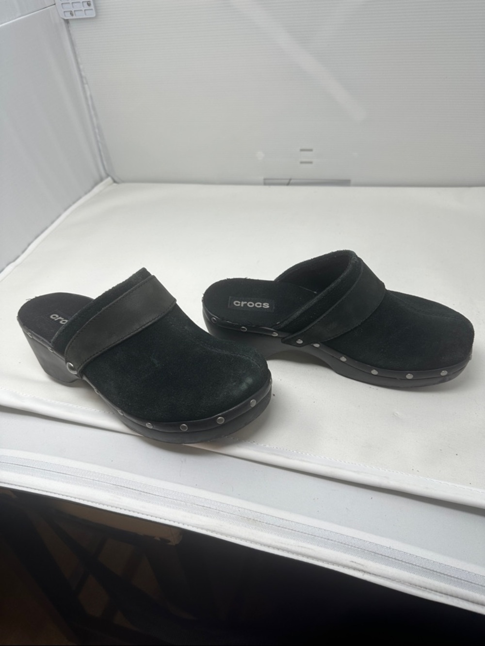 Crocs Clogs Size 8 - Picture 3 of 5